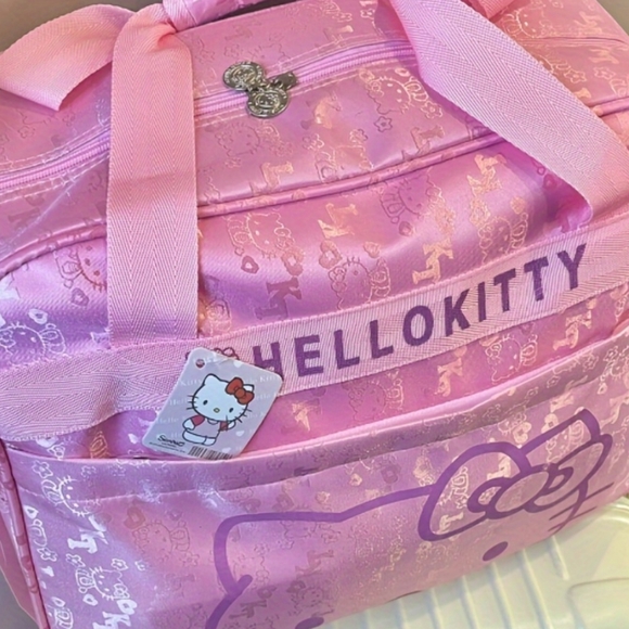 Sanrio Hello Kitty Large Lightweight Travel Carry On Bag Luggage - Picture 4 of 13